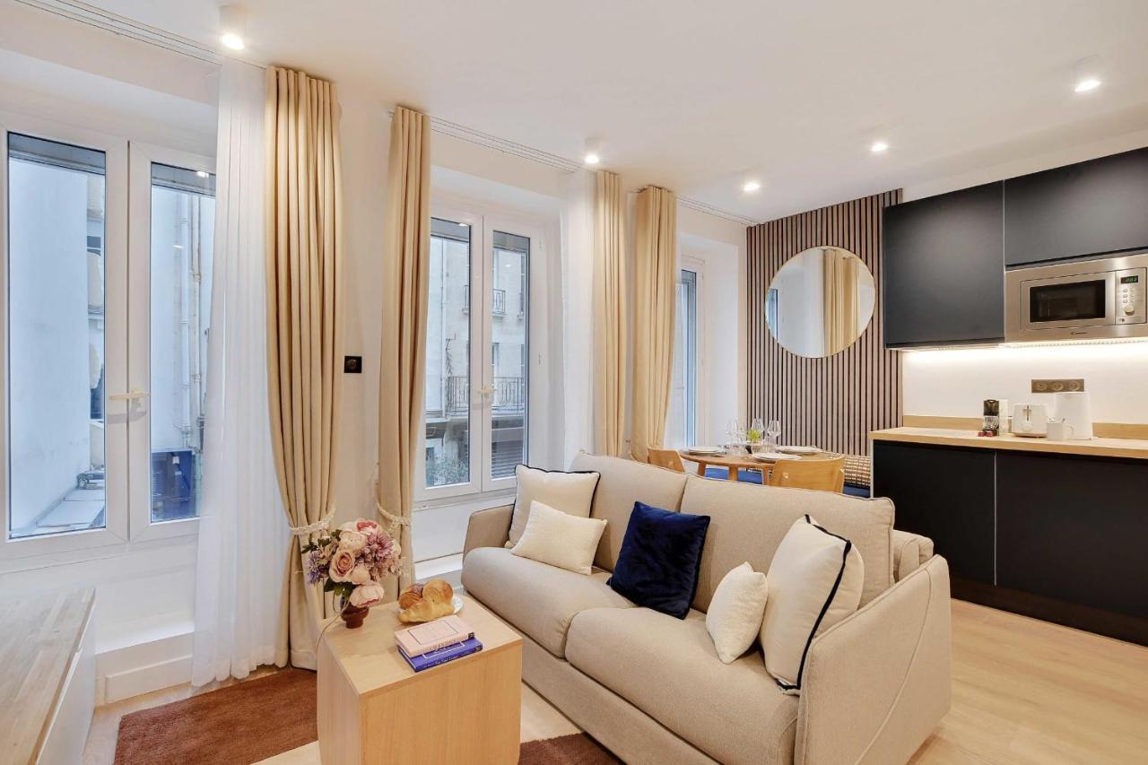 Residence Pelican - Louvre Париж Экстерьер фото